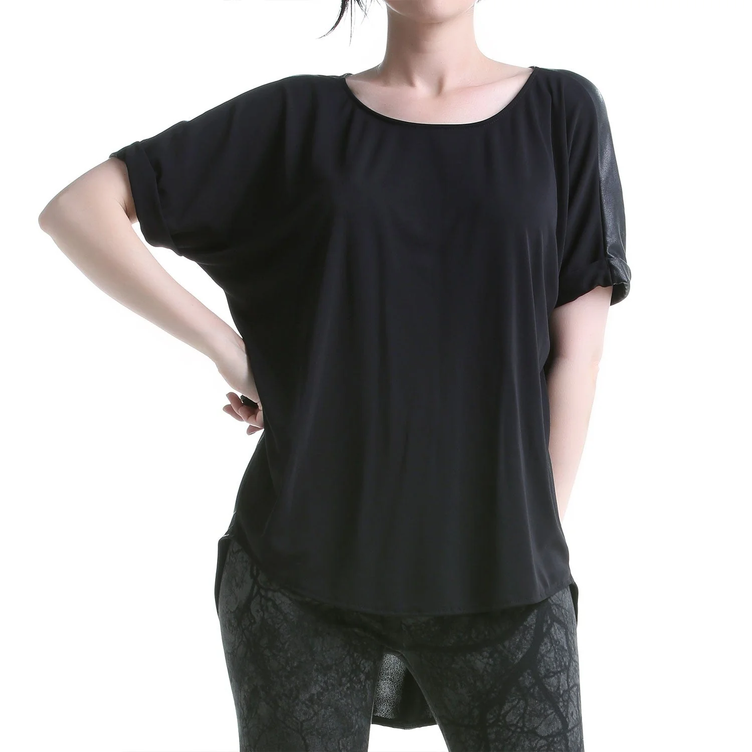 Camiseta Larga Negra - Image 5